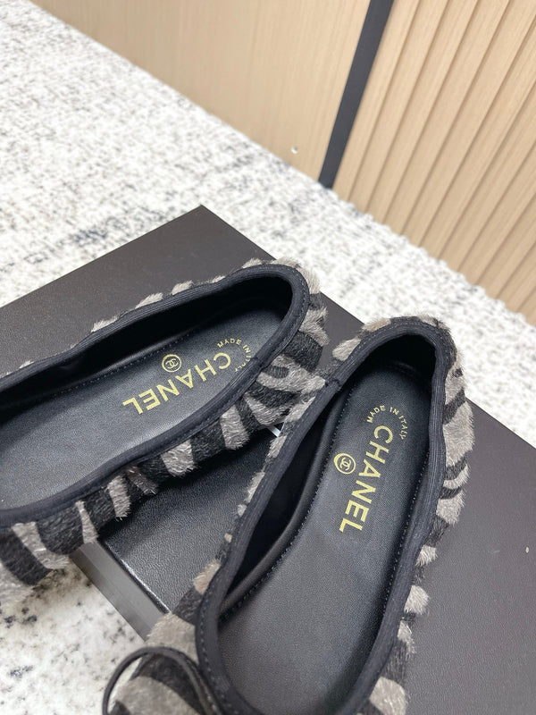 Chanel 26 Tiger Print Gray Black Ballet Flat in Sheepskin Wool 591375