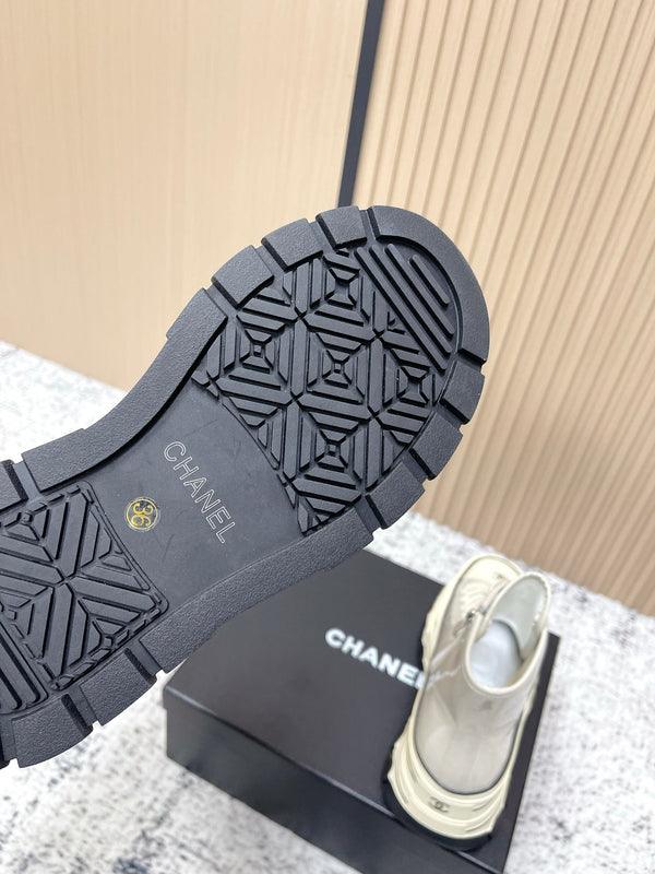 Chanel Platform High-Top Casual Light Blue Sneakers in Cowhide 591370