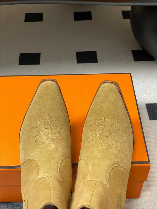 HM Lissa Chelsea Boots 70 Beige in Suede 593783