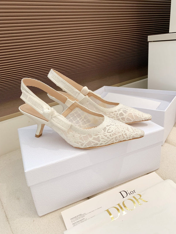 CD Ribbon Lace Open-toe Ivory Sandals 65 in Sheepskin 598118