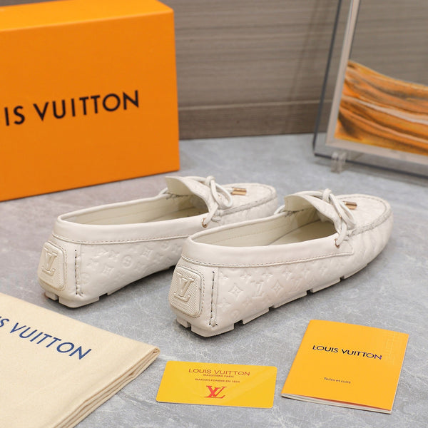 LV Gloria Loafer Off-White Cowhide 600748