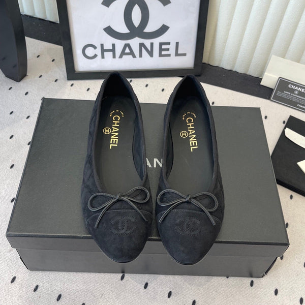 CC Ballet Flats Black in Suede 611695