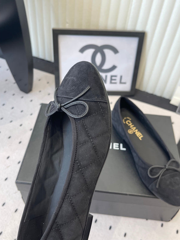 CC Ballet Flats Black in Suede 611695