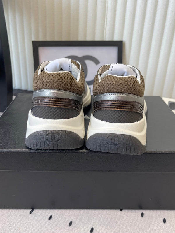 CC Sneaker Brown Metallic Silver in Cowhide 611662