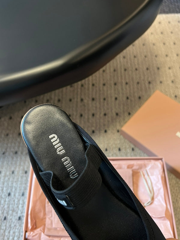 Miu Miu 26 Ballet Flats Black in Silk 614471