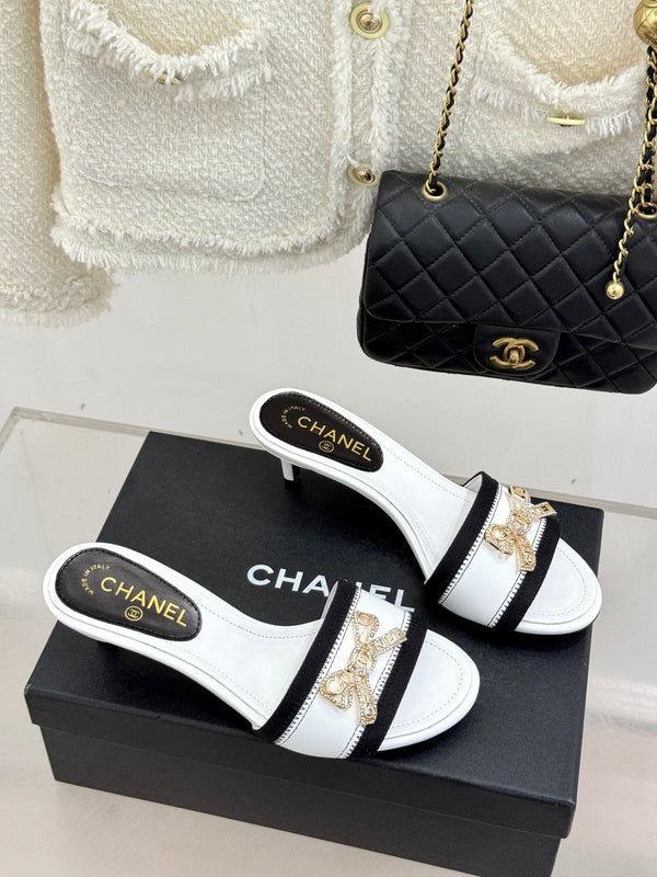 Chanel Classic Rhinestone Double C Bow Kitten Heel Slippers White in Sheepskin 615819