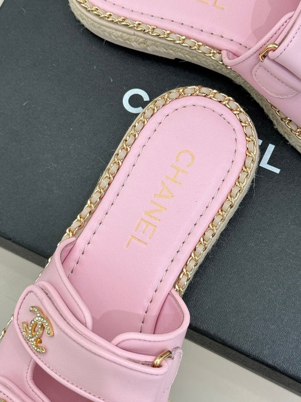 Chanel 26C Chain Double C Buckle Slippers Pink Cowhide 615787