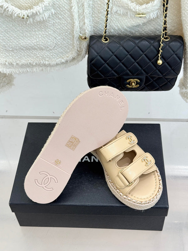 Chanel 26C Chain Double C Buckle Slippers Beige Cowhide 615786