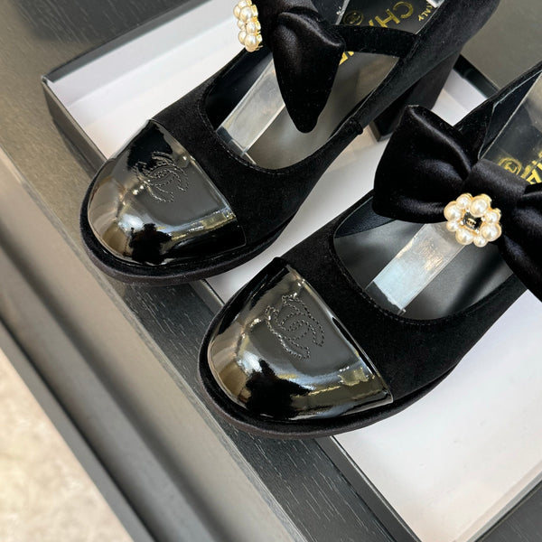Chanel KJ26 Mary Janes Heel 2.5cm with Bow Black in Velvet 673010