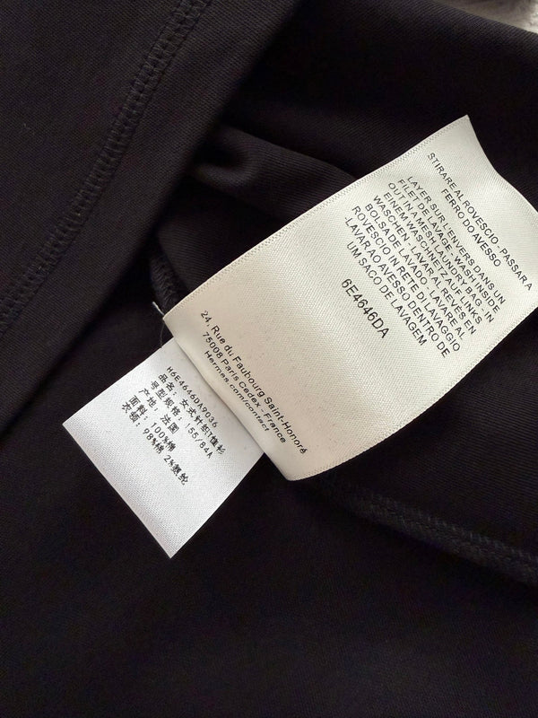 Hermes 26 Ribbon Badge Print Short-Sleeve T-Shirt Black in Cotton 888719