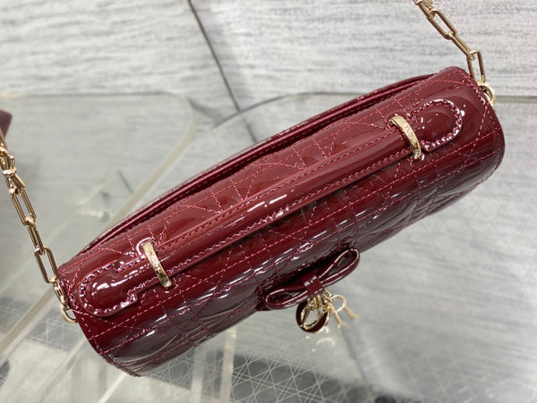 Dior 26 Bow Pearl Chain Clutch In Burgundy Glossy Lambskin GHW