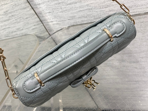 Dior 26 Bow Pearl Chain Clutch Cement Gray Lambskin GHW