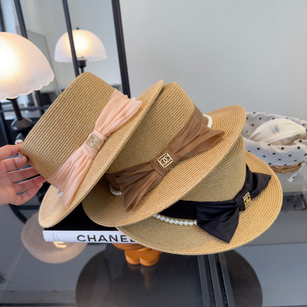 Chanel Elegant flat-top Beige Pink in Straw Hat 205393