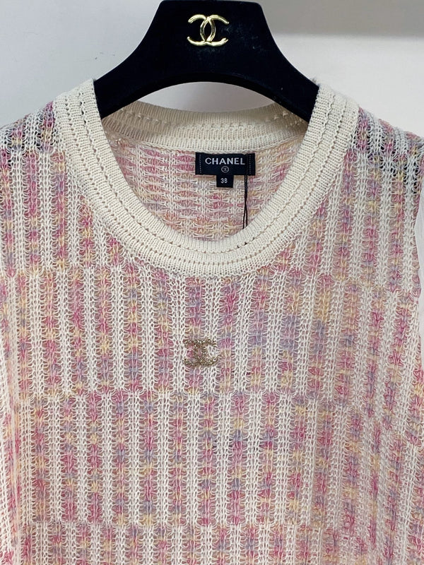 Chanel Short-Sleeve Puffed Sleeves Pink in Wool 194335