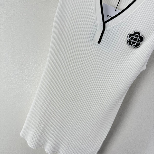 Chanel Vest White in Polyester 365297