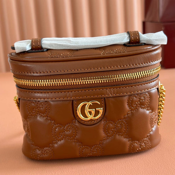 Gucci GG Matelassé Mini Bag 16 Brown in Quilted Leather 284910