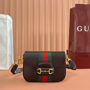 Gucci 26 Horsebit Crossbody Bag 21cm Brown in Cowhide 285032