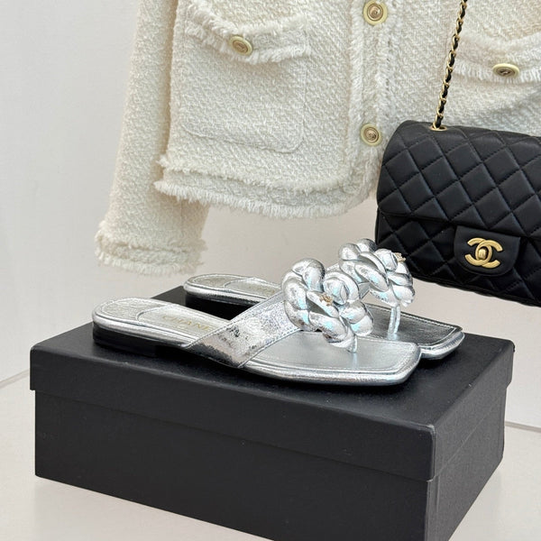 Chanel 26 Camellia Flip-Flops Silver in Cowhide 706389