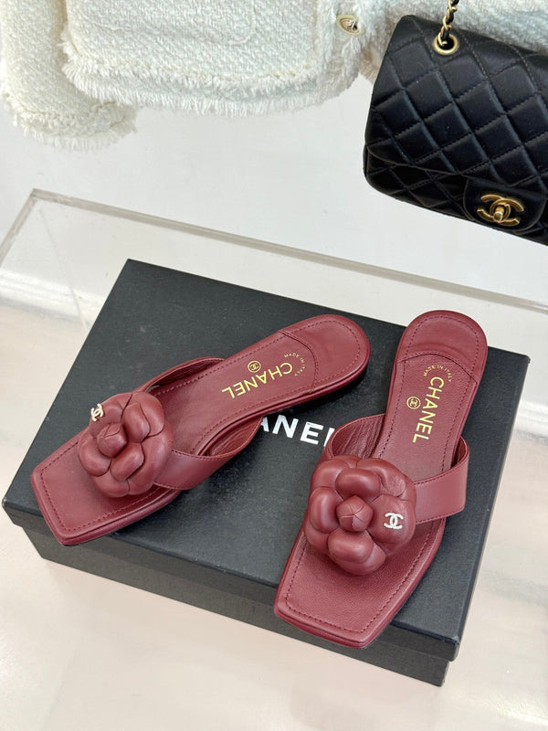 Chanel 26 Camellia Flip-Flops Burgundy in Cowhide 706388