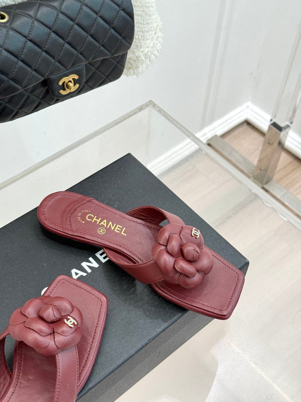 Chanel 26 Camellia Flip-Flops Burgundy in Cowhide 706388