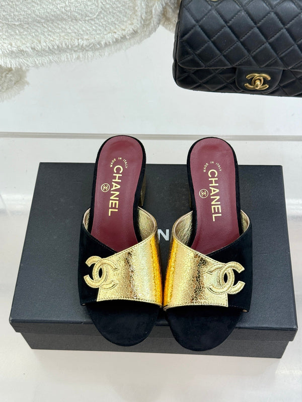 CC 26S Double C Patchwork Sandal 50 Black Gold in Custom leather 706377