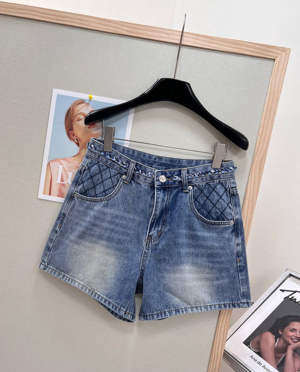 Chanel 26 Straight-leg A-line Shorts Blue in Cotton 305585