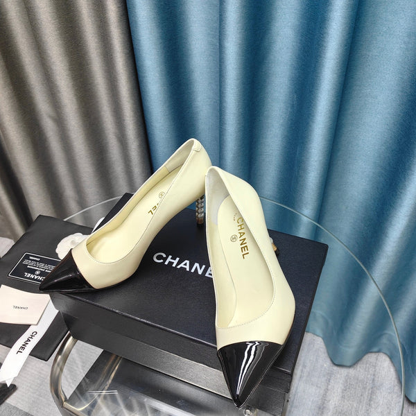 Chanel 26 Pointed Toe 85mm Pearl Ivory in Cowhide 712800