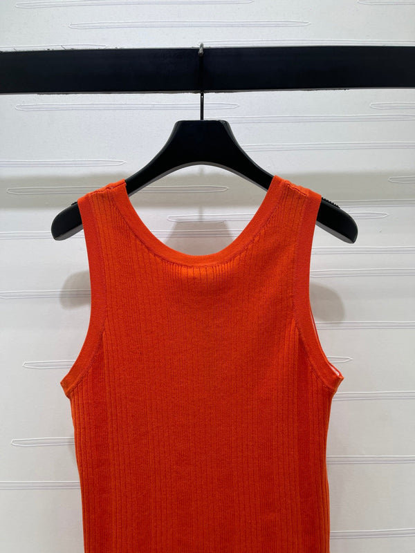 Chanel 2026 Vertical Ribbed Crew Neck Knit Vest Orange in Knit Fabric 376046