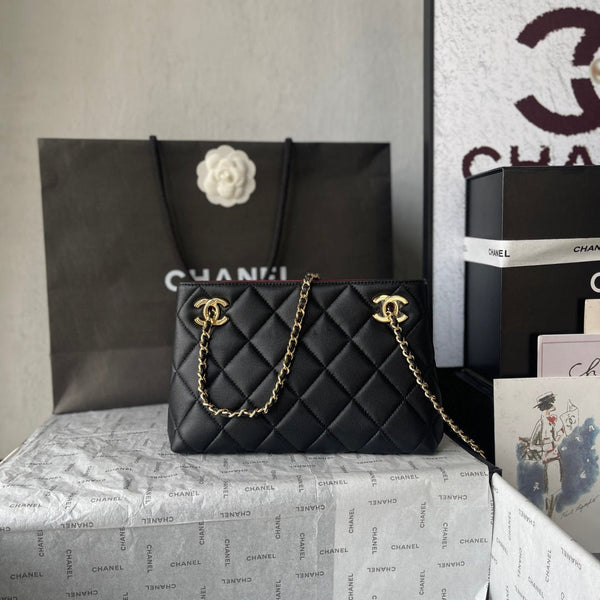 Chanel 26 Small Shopping Bag 24.5 Black in Lambskin