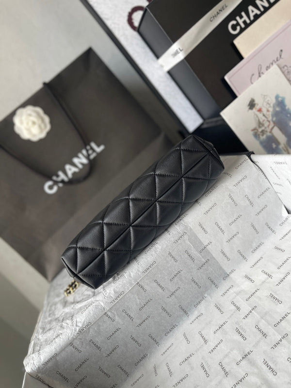 Chanel 26 Small Shopping Bag 24.5 Black in Lambskin