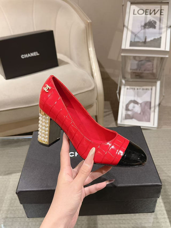Chanel 26 Pumps Pearl Heel 80mm Red in Calfskin 739575