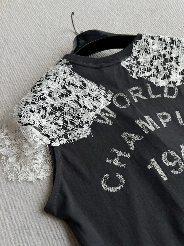 Dior 26ss J'Adore Lace-Trimmed T-Shirt Black White in Cotton 376511