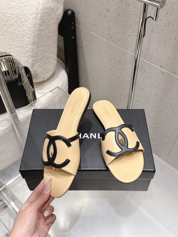 Chanel Double C Flat Slip-on Sandals Beige in Lambskin 740706