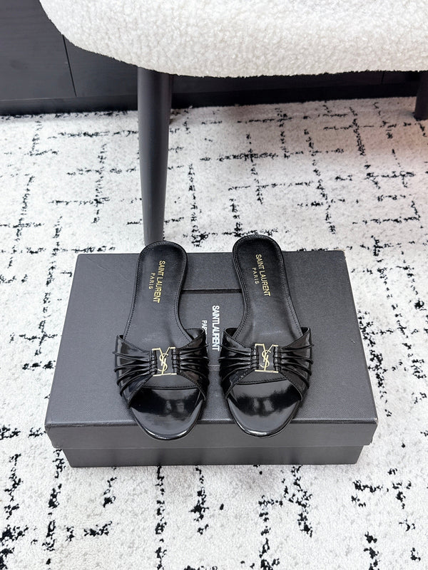 YSL Babylone Slides Black in Cowhide 743658