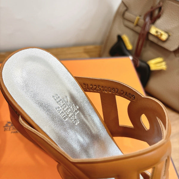 Hermès Sandal 60 Light Brown Silver in Calfskin 743967