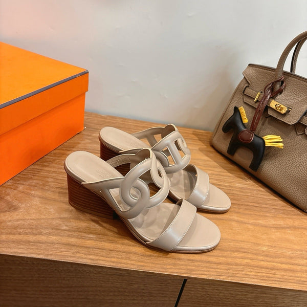 Hermès Sandal 60 Beige in Calfskin 743968