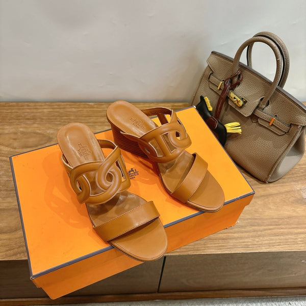 Hermès Sandal 60 Brown in Calfskin 743969
