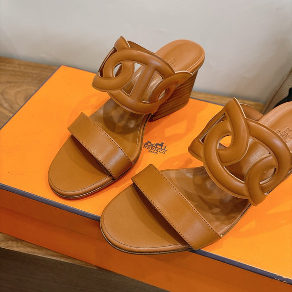 Hermès Sandal 60 Brown in Calfskin 743969