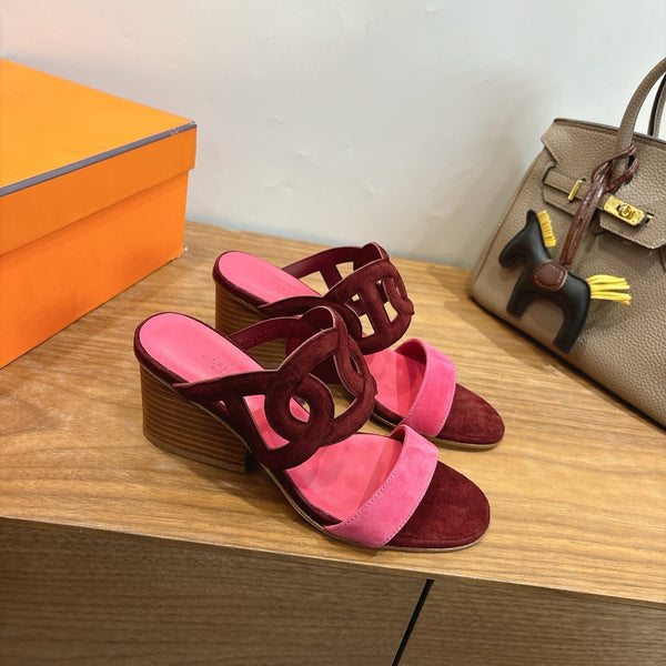 Hermès Sandal 60 Burgundy Pink in Suede 743972
