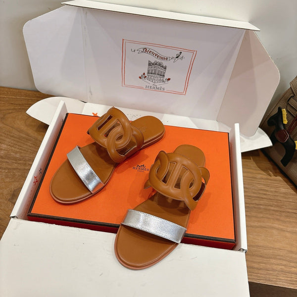 Hermès Sandal Brown Silver in Calfskin 743976