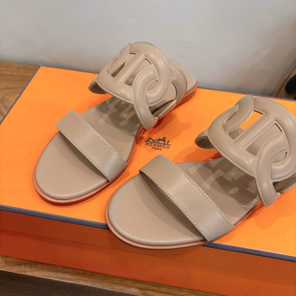 Hermès Sandal Beige in Calfskin 743977