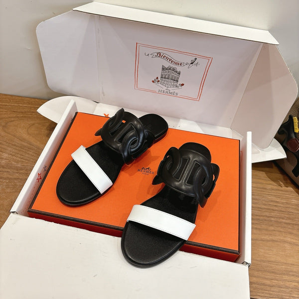 Hermès Sandal Black White in Calfskin 743978