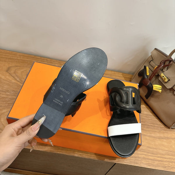 Hermès Sandal Black White in Calfskin 743978