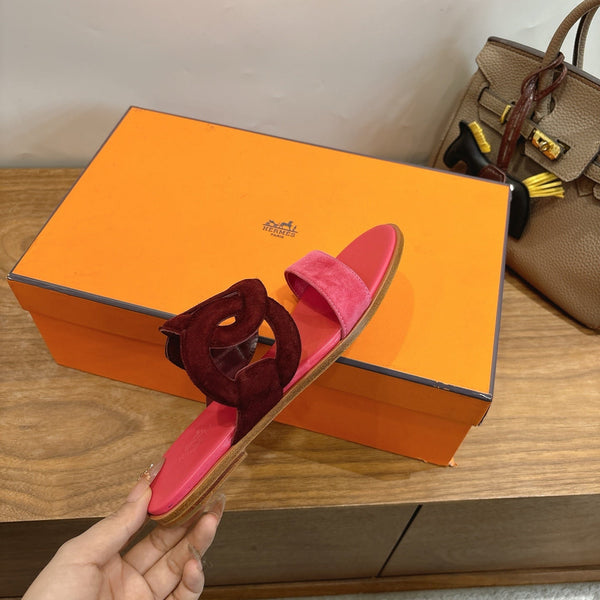 Hermès Sandal Burgundy Pink in Suede 743981