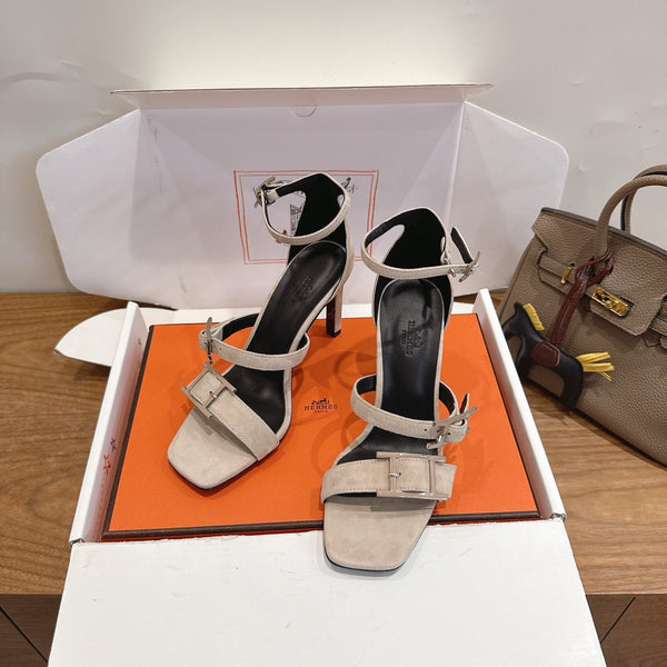 Hermès Liv Sandal 10.5 Beige in Deerskin 744075