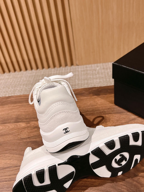 CC Sneaker White in Leather 753931