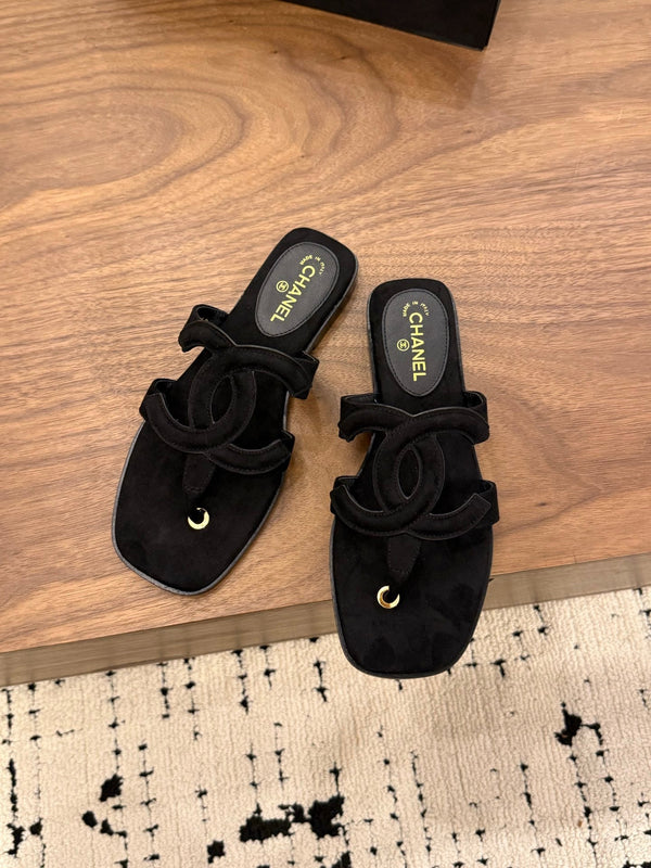 CC 26 Sandal Black in Velvet 748533