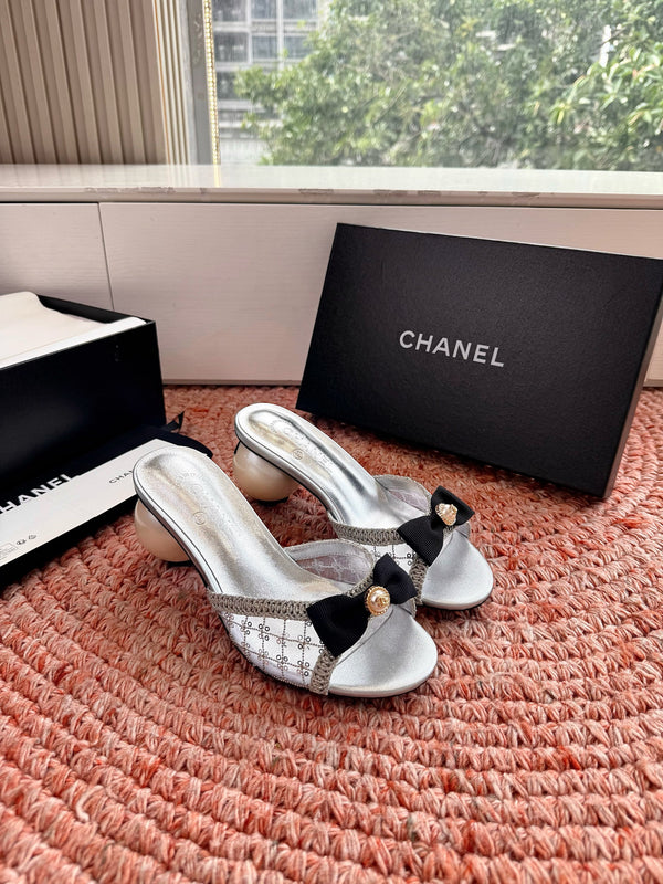 CC 26SS Pearl Heel 70mm Bow Sandals Silver in Netting fabric 760566