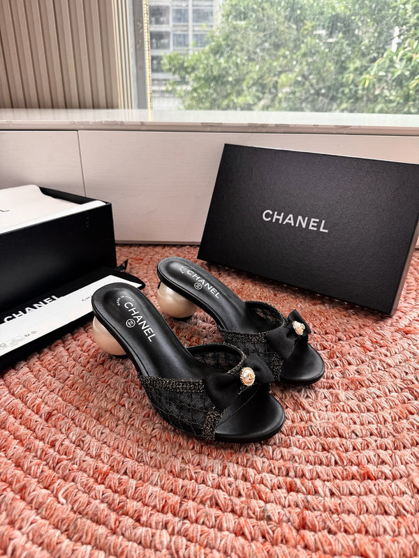 CC 26SS Pearl Heel 70mm Bow Sandals Black in Netting fabric 760565