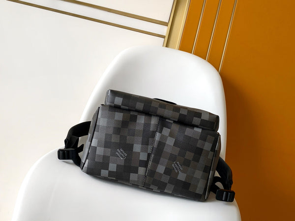 LV Discovery PM Backpack Black in Monogram Eclipse canvas 286716